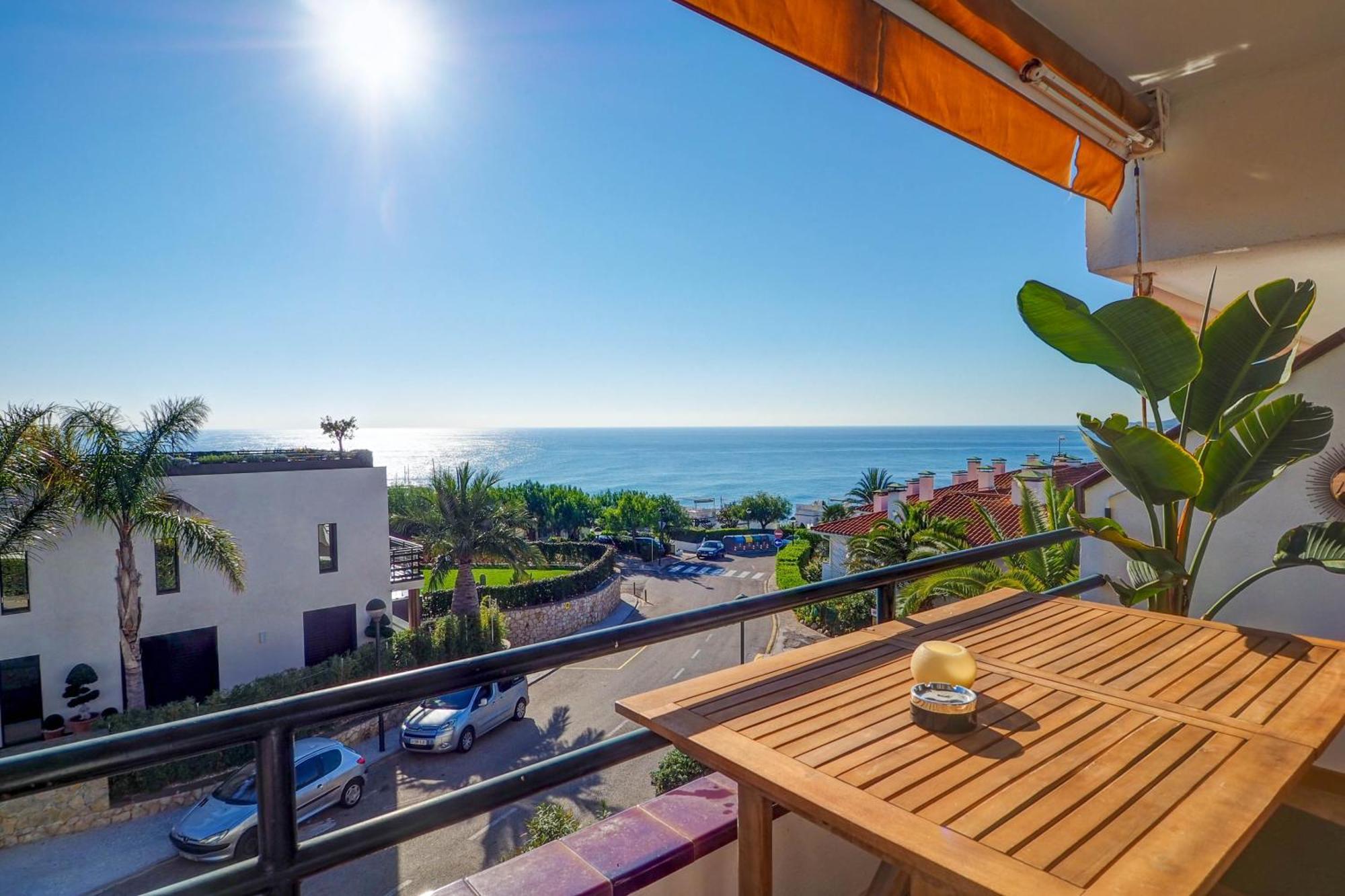 Balmins Surf By Hello Homes Sitges Kültér fotó